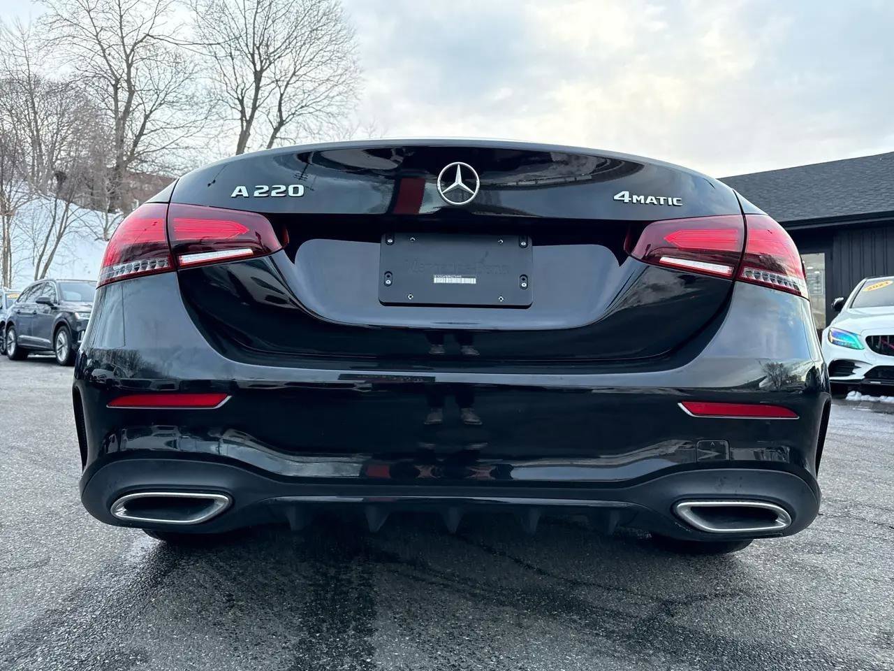 Used 2022 Mercedes-Benz A 220 4MATIC w/ AMG Line image 14