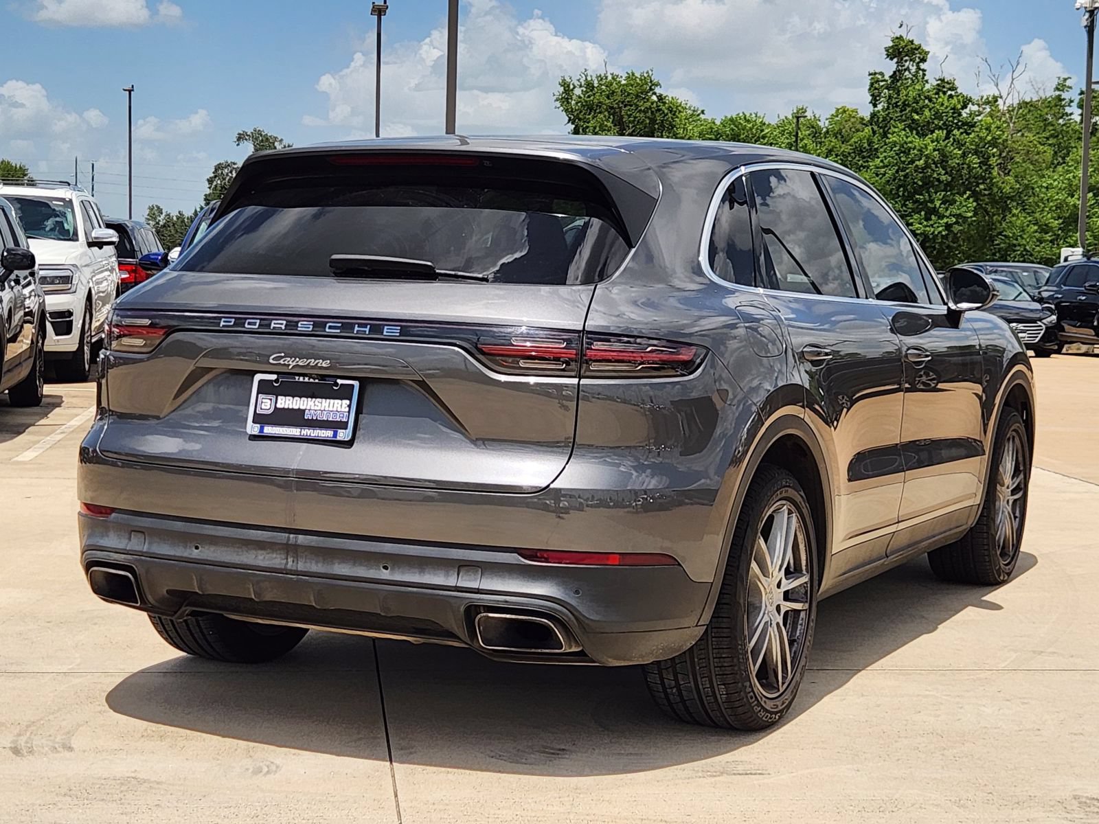 Used 2019 Porsche Cayenne AWD/4WD image 9