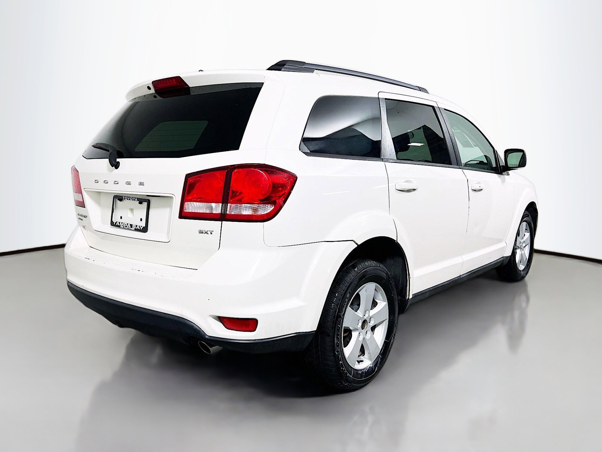 Used 2012 Dodge Journey SXT image 4