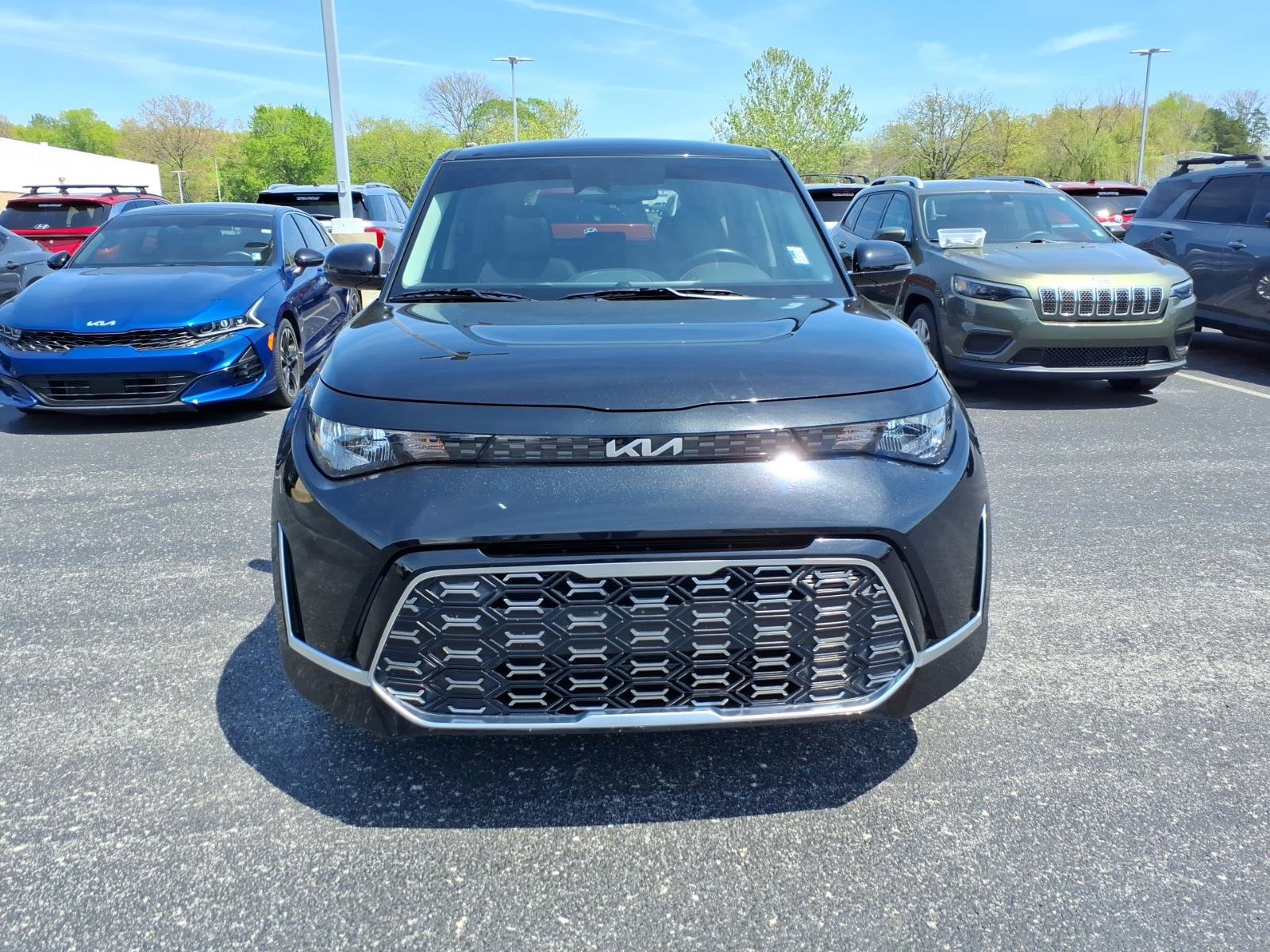 Used 2023 Kia Soul GT-Line image 2