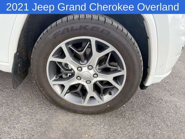 Used 2021 Jeep Grand Cherokee Overland AWD/4WD image 23