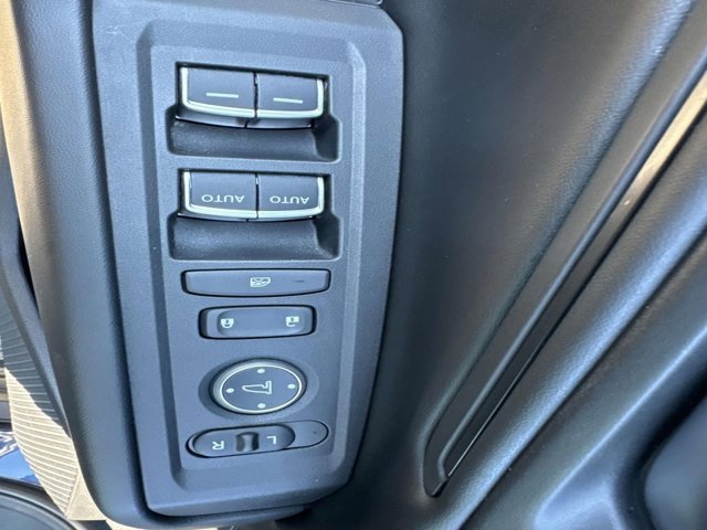 Used 2023 Honda Accord EX image 8