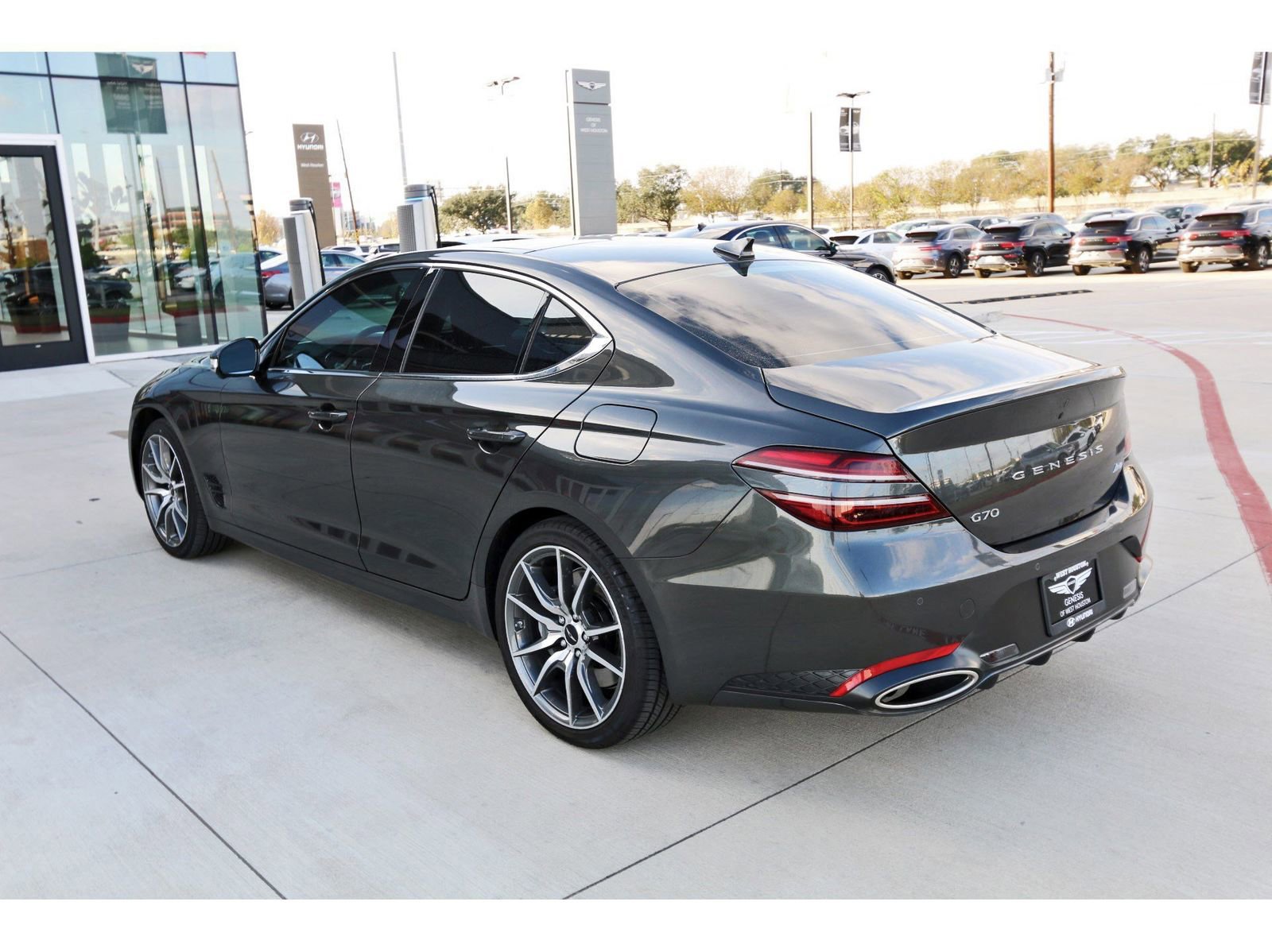 Used 2026 Genesis G70 2.5T Prestige image 6