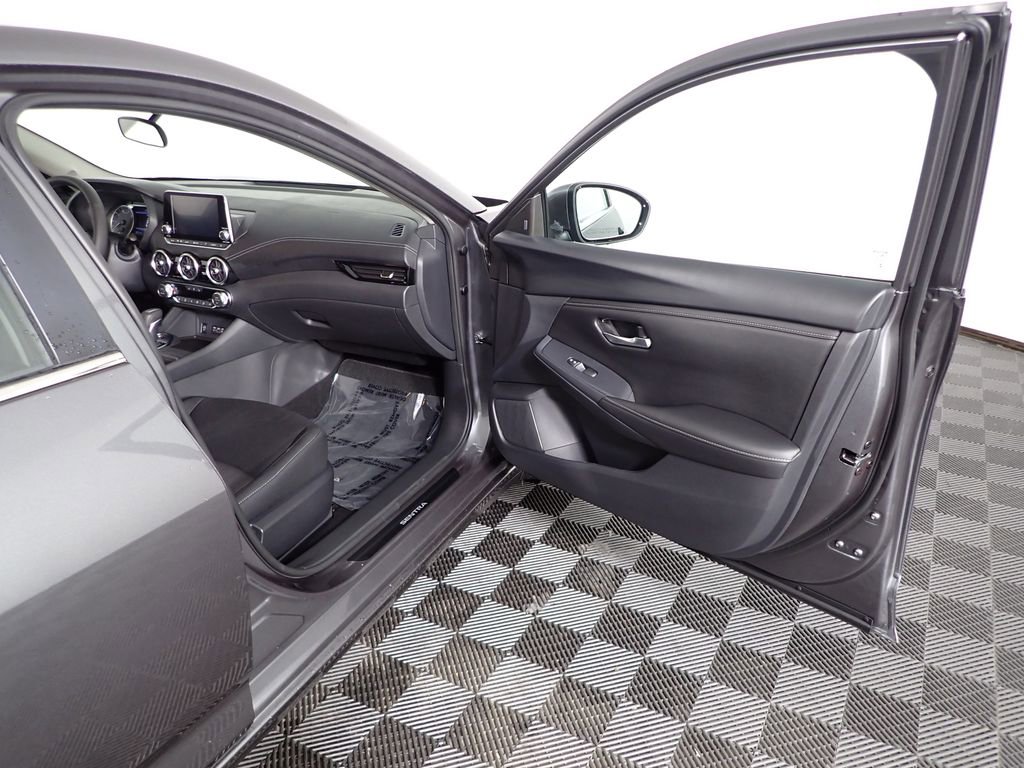 Used 2025 Nissan Sentra SV w/ All-Weather Package image 41