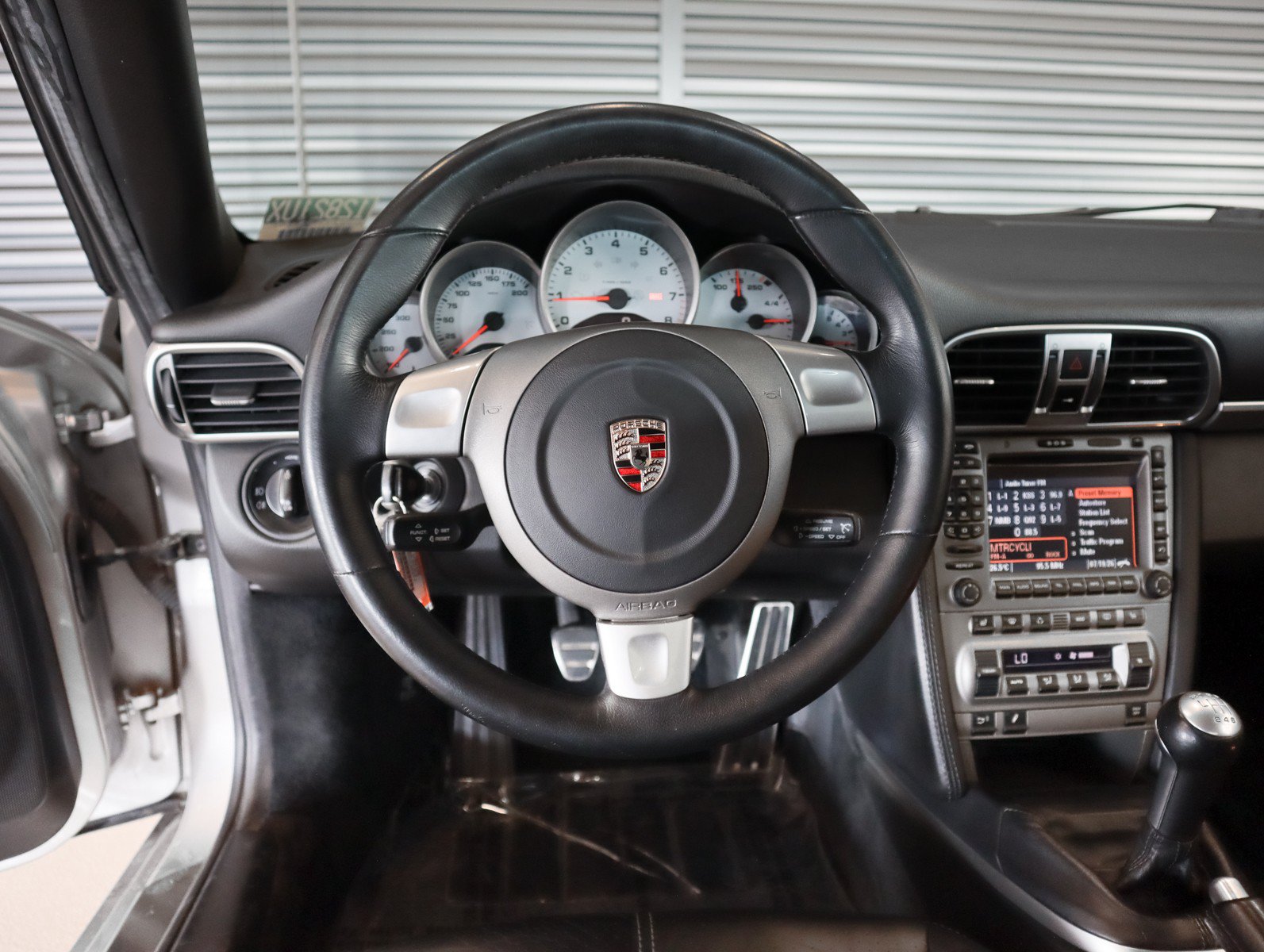Used 2006 Porsche 911 Carrera 4S AWD/4WD image 15
