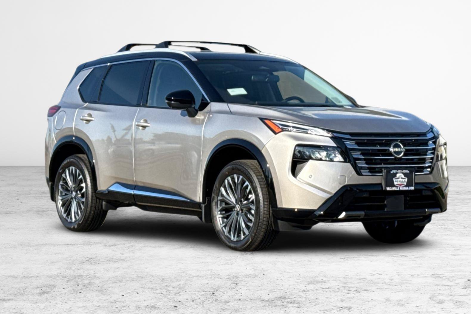 New 2026 Nissan Rogue Platinum AWD/4WD image 2