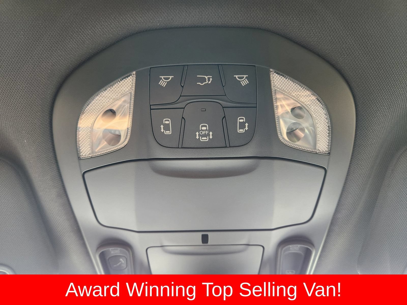 New 2026 Chrysler Pacifica Limited w/ Uconnect Theater Family Group FWD image 34