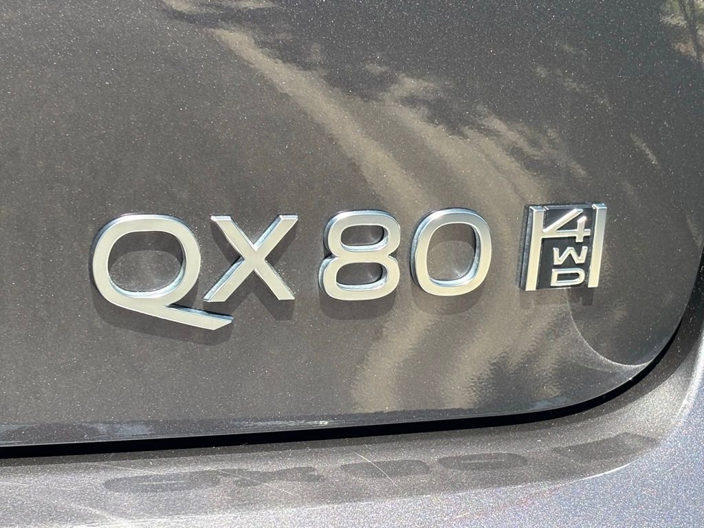 Certified 2026 INFINITI QX80 Luxe w/ Cargo Package AWD/4WD image 5