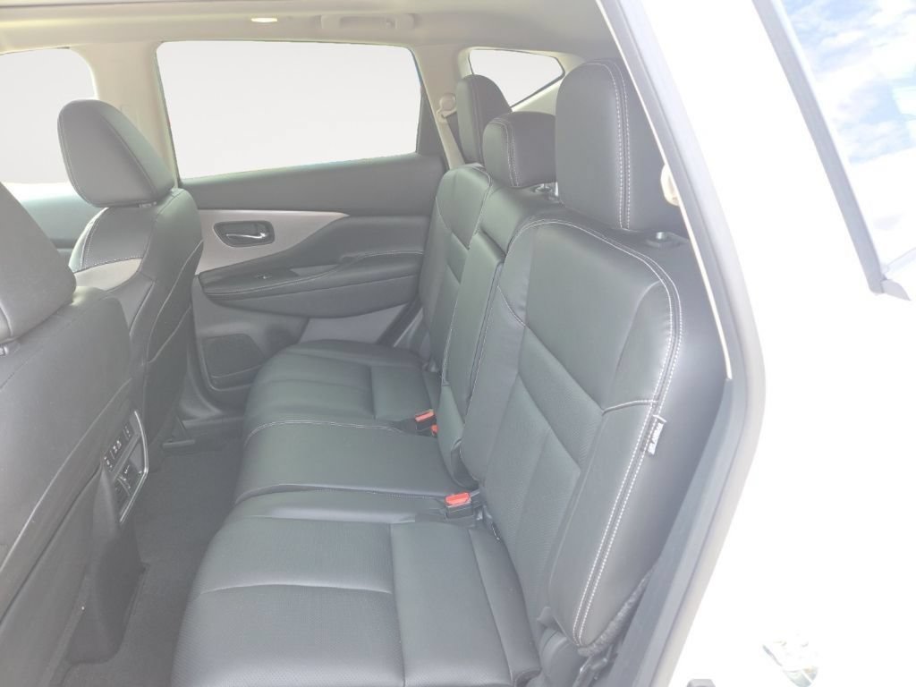 Used 2023 Nissan Murano SL AWD/4WD image 15
