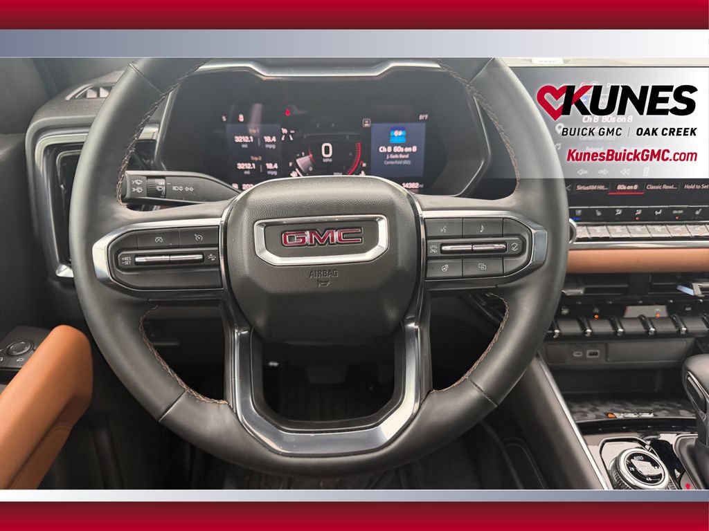 Used 2024 GMC Canyon AT4 w/ AT4 Premium Package AWD/4WD image 15