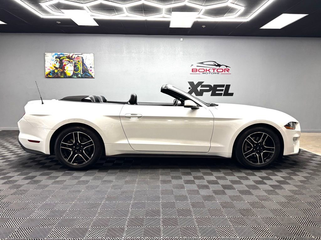 Used 2019 Ford Mustang Premium RWD image 17