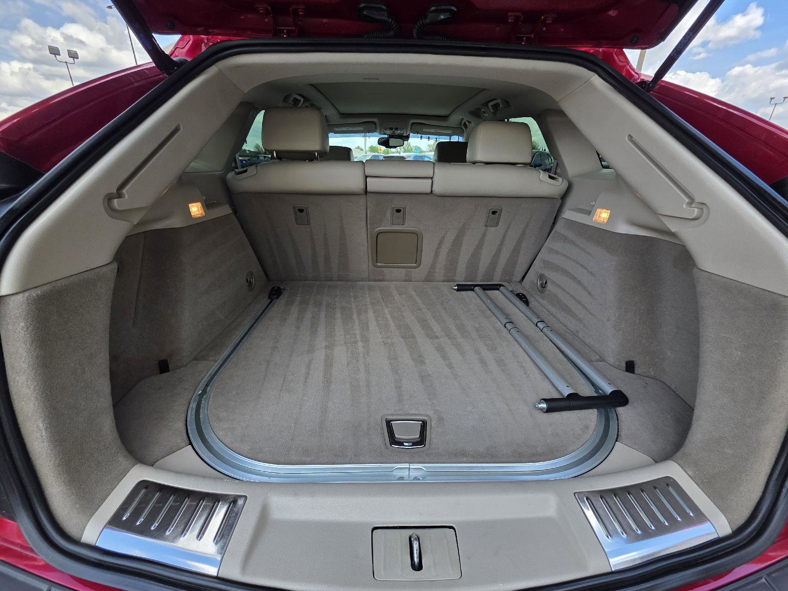 Used 2015 Cadillac SRX Luxury w/ Trailering Package image 38