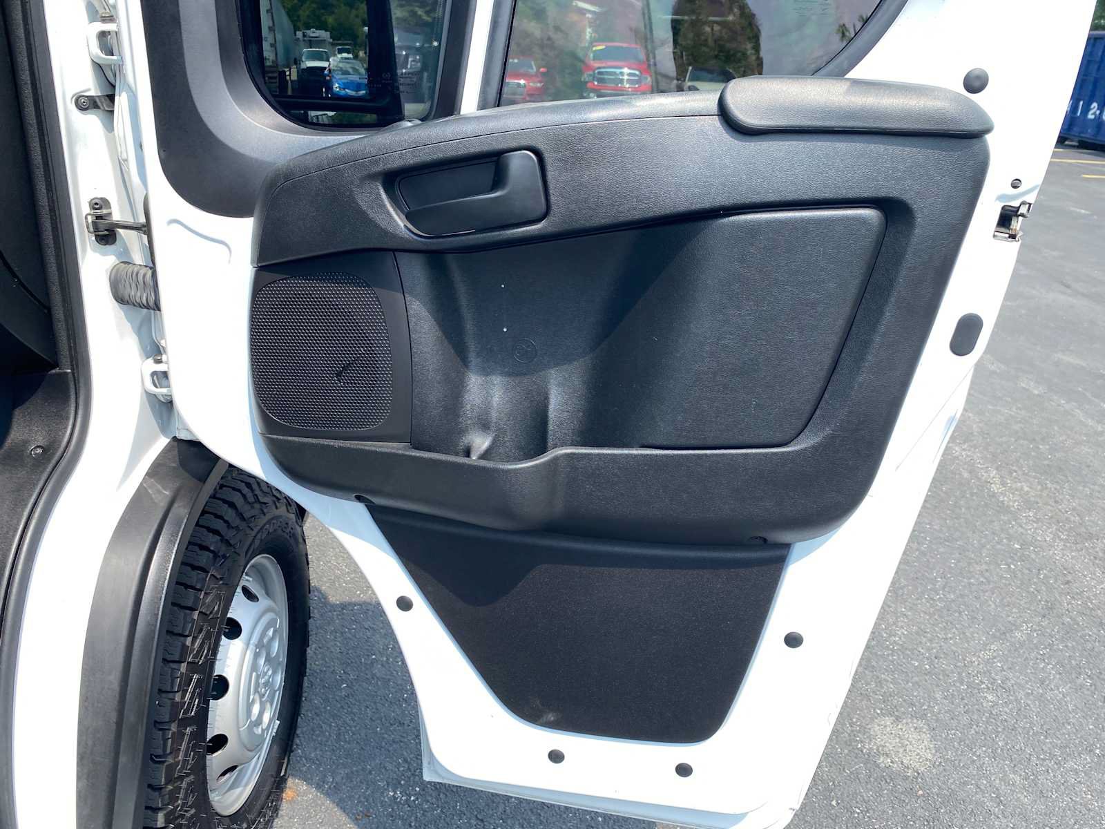 Used 2023 RAM ProMaster 2500 FWD image 24