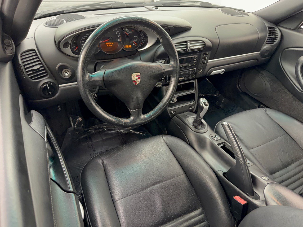 Used 2004 Porsche 911 Carrera RWD image 4