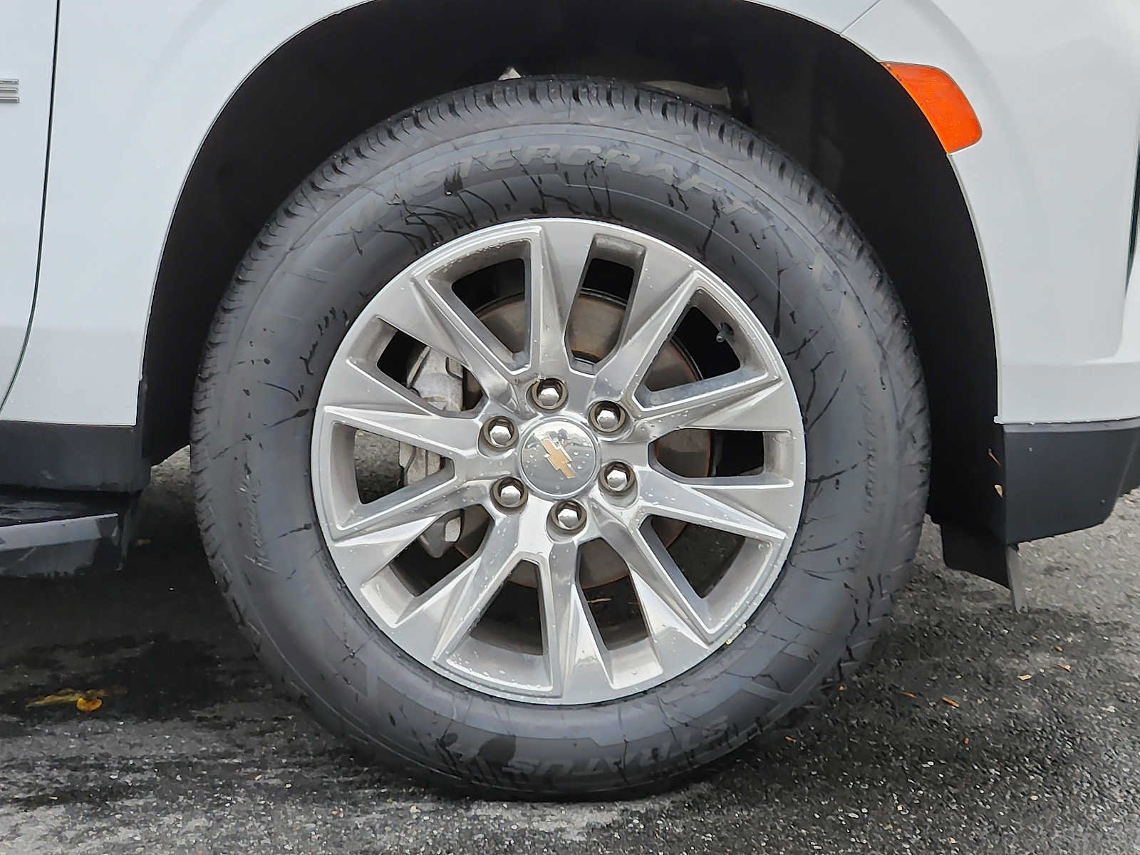Used 2024 Chevrolet Tahoe Premier AWD/4WD image 8