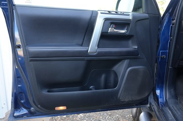 Used 2020 Toyota 4Runner SR5 Premium AWD/4WD image 12