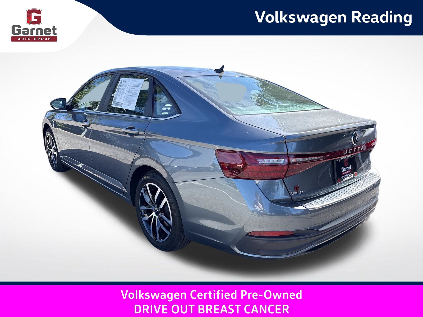 Certified 2025 Volkswagen Jetta SE FWD image 3