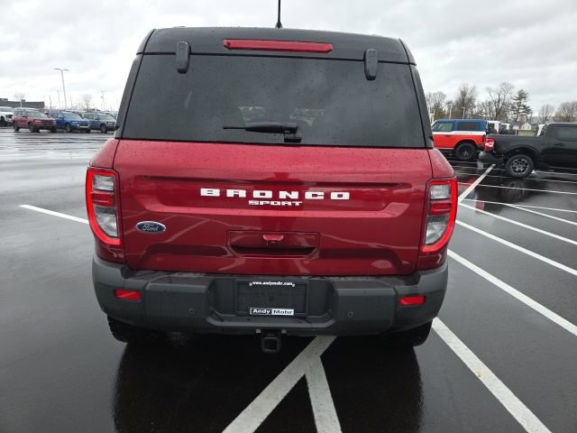 Used 2025 Ford Bronco Sport Badlands image 9