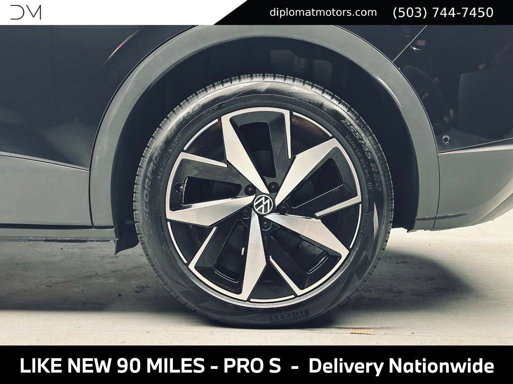 Used 2024 Volkswagen ID.4 Pro S AWD/4WD image 38