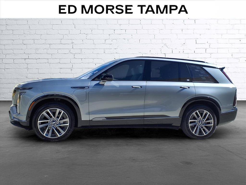 Certified 2026 Cadillac Vistiq Sport AWD/4WD image 2
