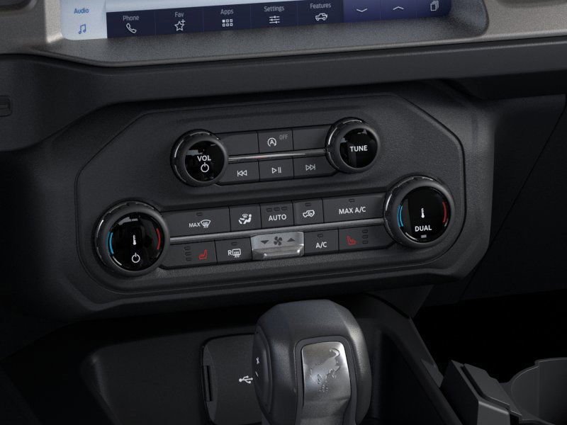 New 2025 Ford Bronco Outer Banks image 16