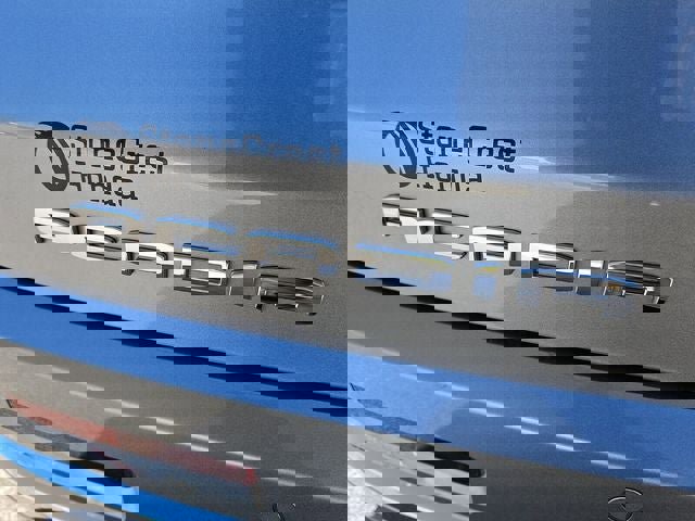 Used 2023 GMC Acadia Denali image 39