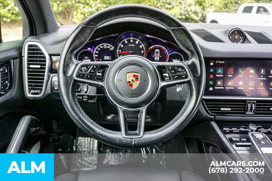 Used 2023 Porsche Cayenne AWD/4WD image 27