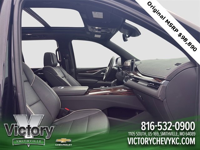 Used 2024 Cadillac Escalade Premium Luxury w/ LPO, Floor Liner Package image 17