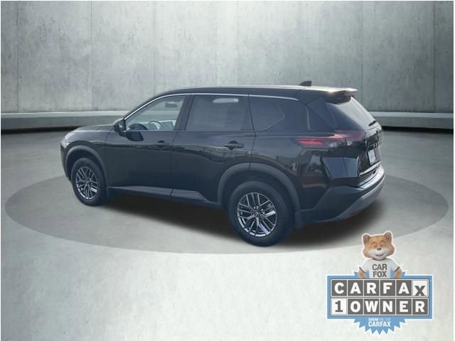 Used 2023 Nissan Rogue S image 4