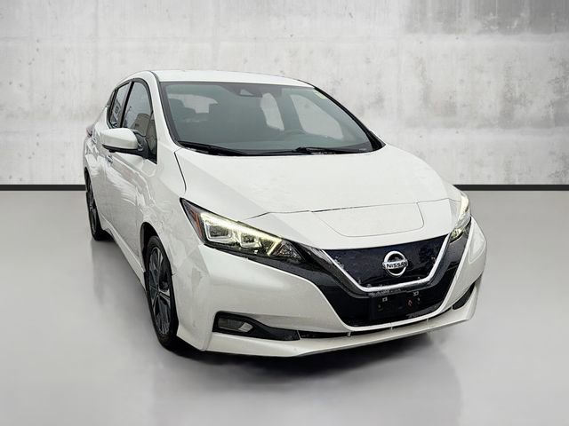 Used 2020 Nissan Leaf SV w/ SV Technology Package image 3