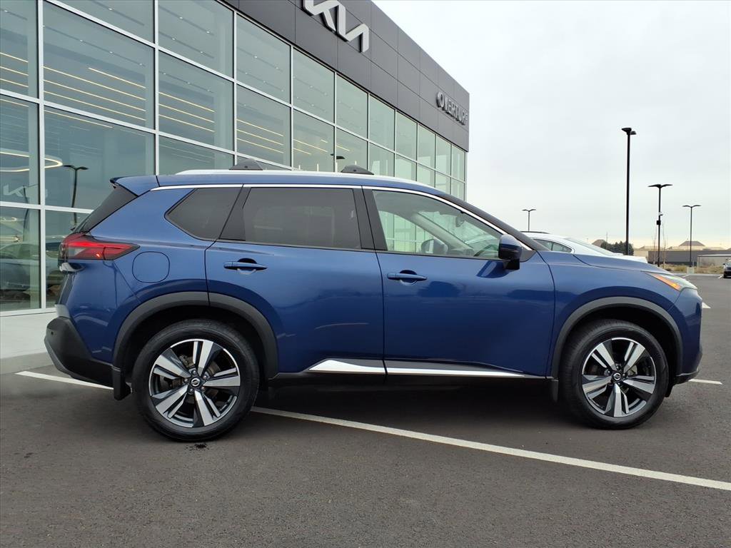 Used 2021 Nissan Rogue SL w/ Premium Package image 8