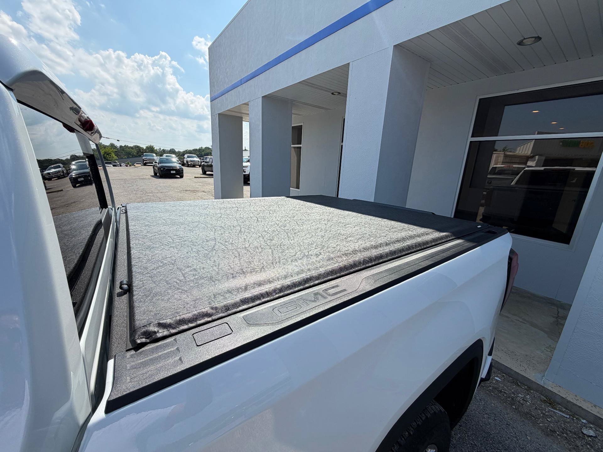 Used 2026 GMC Sierra 1500 Denali AWD/4WD image 14