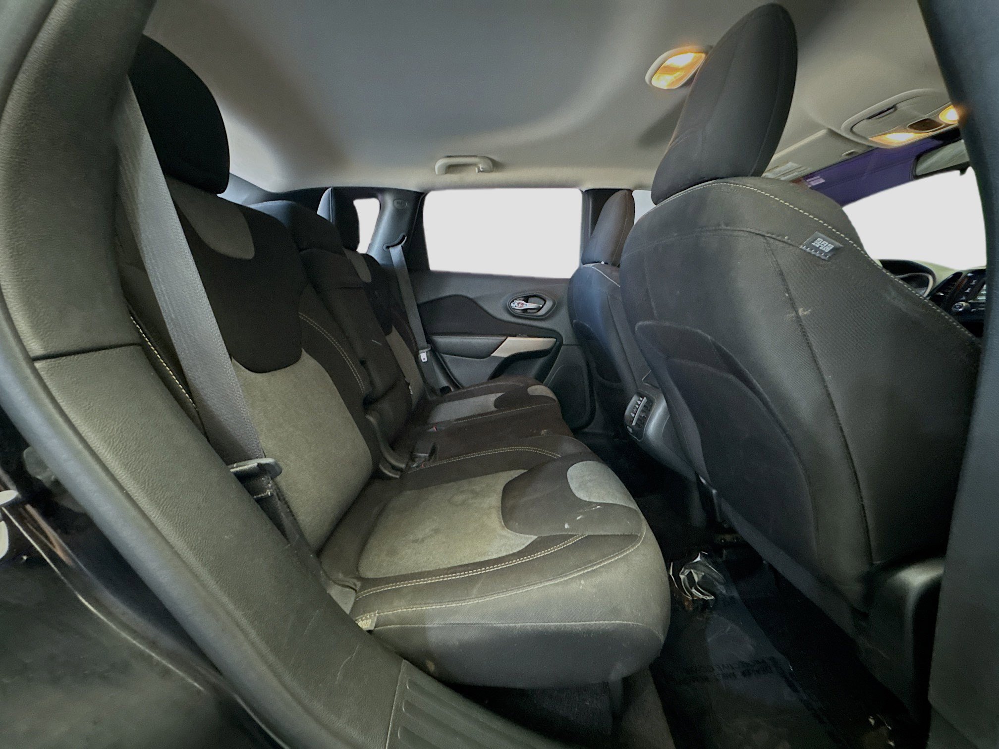 Used 2017 Jeep Cherokee Sport w/ Trailer Tow Group image 16