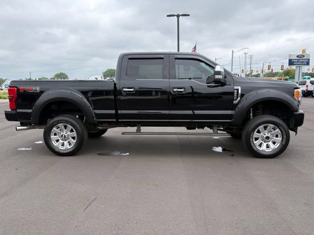 Used 2017 Ford F250 Platinum w/ Platinum Ultimate Package AWD/4WD image 9