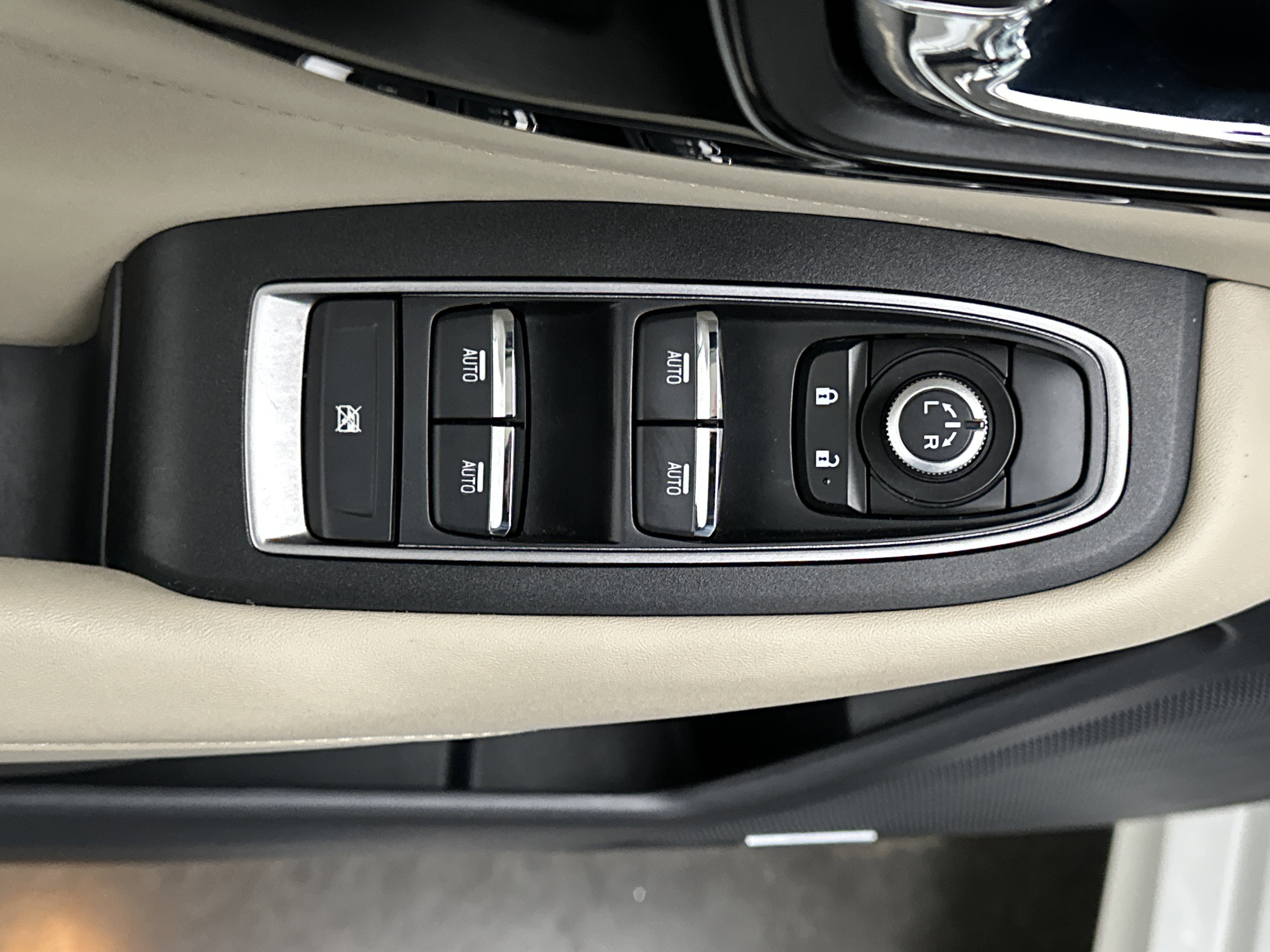 Used 2024 Subaru Legacy Limited AWD/4WD image 13