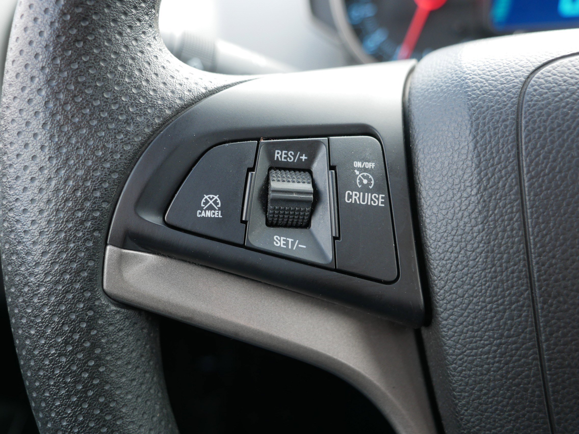 Used 2014 Chevrolet Sonic LT image 30