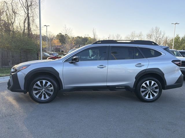 Used 2025 Subaru Outback Limited image 6