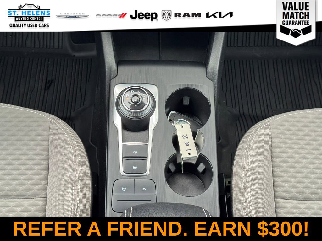 Used 2022 Ford Escape SE image 27