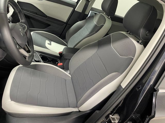 New 2026 Volkswagen Taos SE AWD/4WD image 14