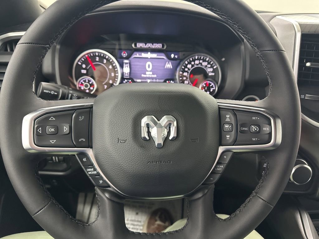 New 2026 RAM 1500 4x4 Crew Cab image 30