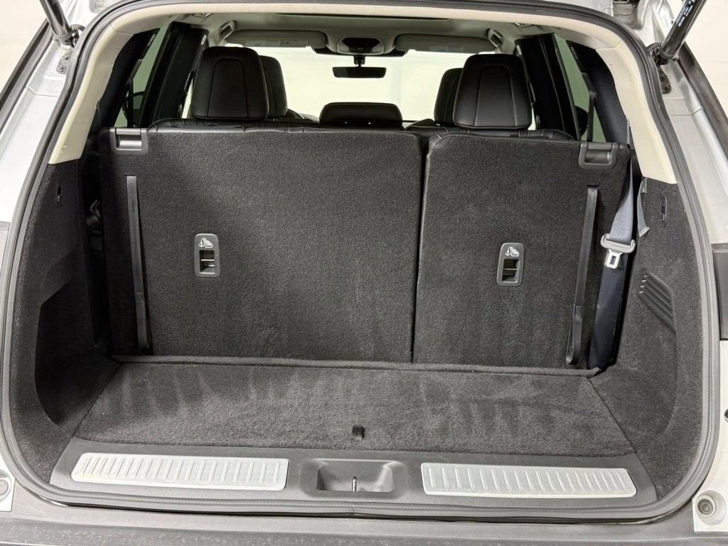 Used 2023 INFINITI QX60 Pure image 7