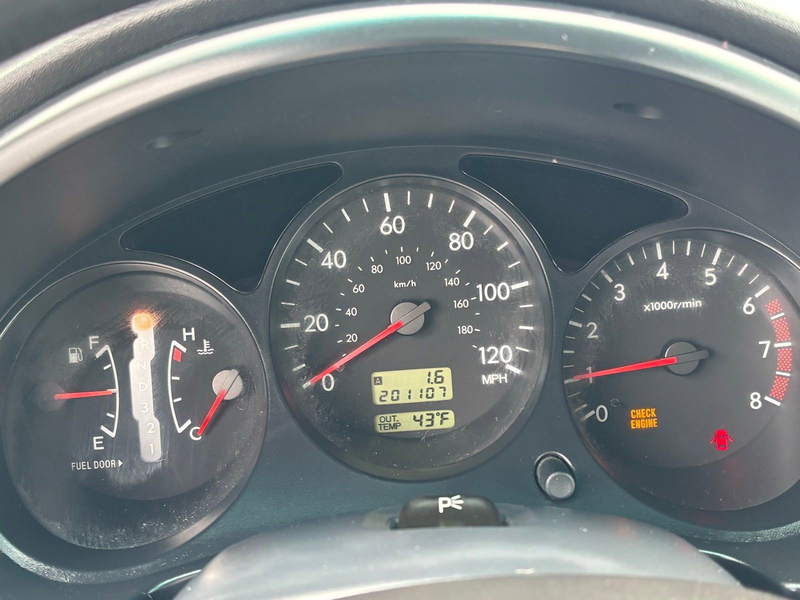 Used 2004 Subaru Forester 2.5X image 15