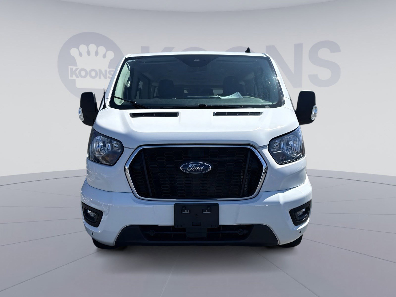 Used 2024 Ford Transit 350 XLT image 10