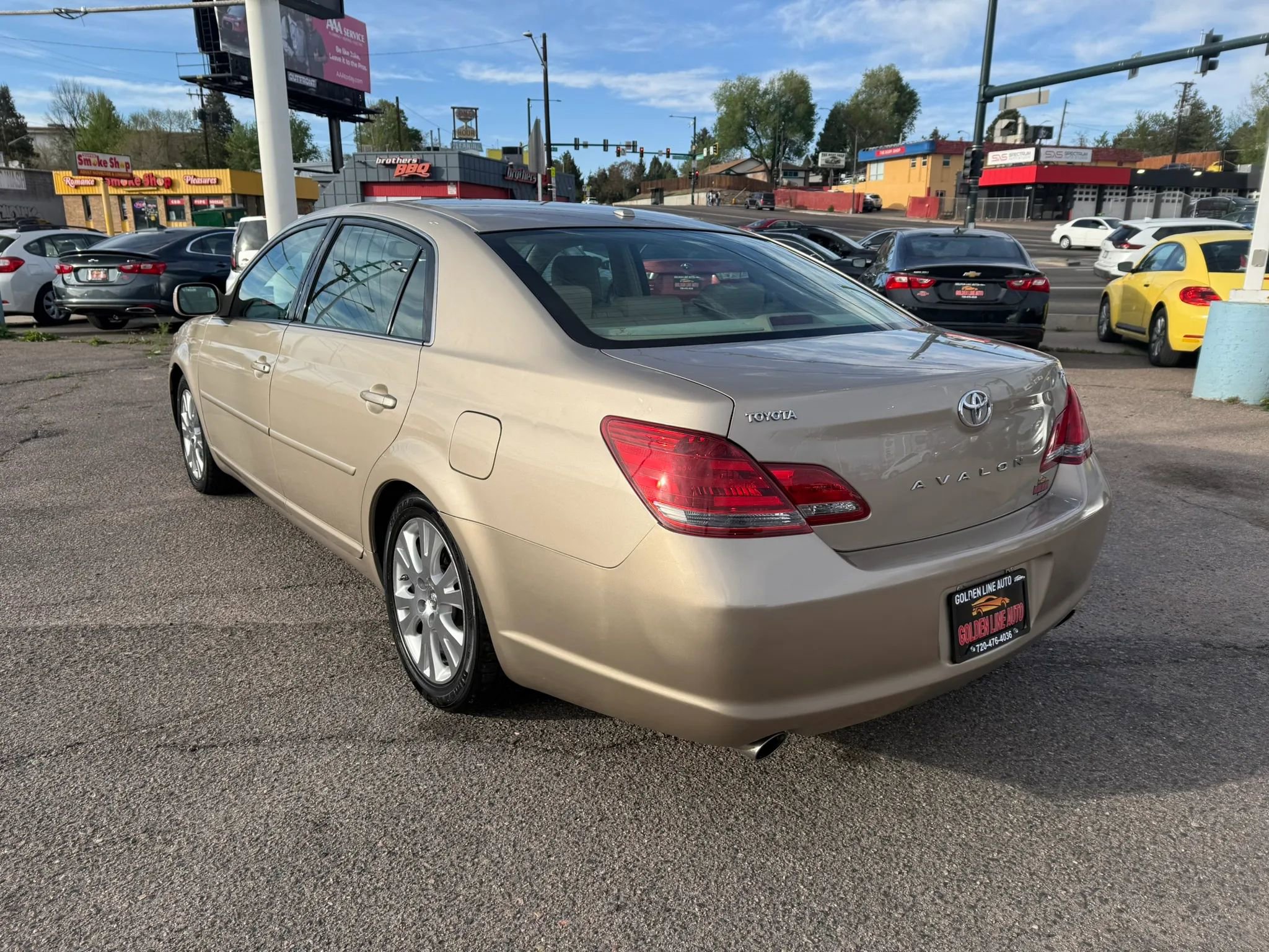 Used 2009 Toyota Avalon XLS FWD image 6