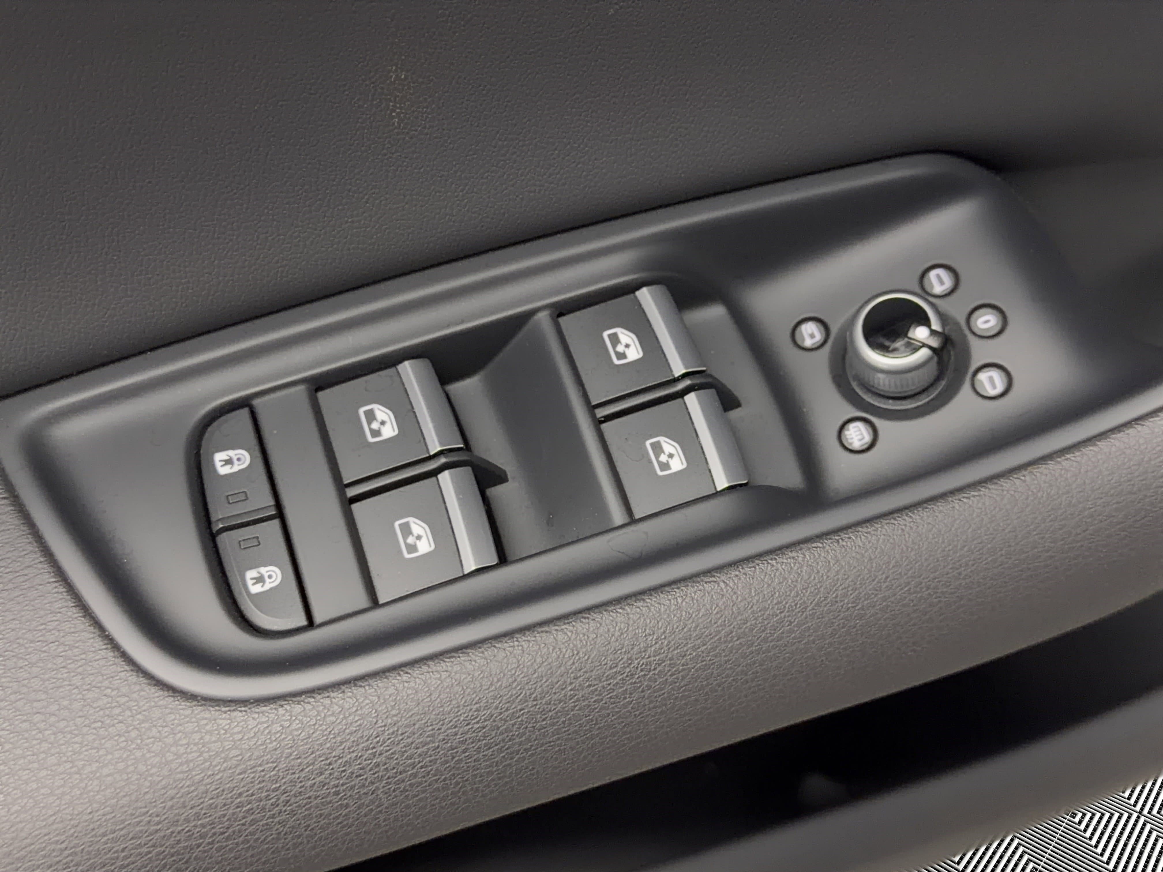 Certified 2022 Audi Q7 3.0T Premium image 15