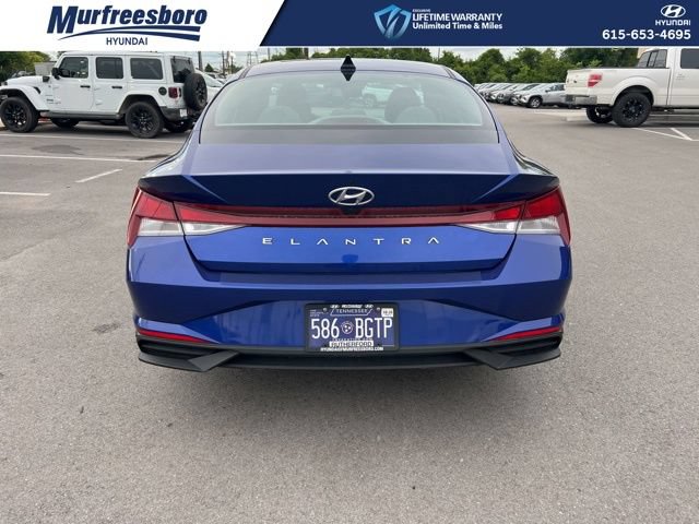 Used 2022 Hyundai Elantra SEL FWD image 6