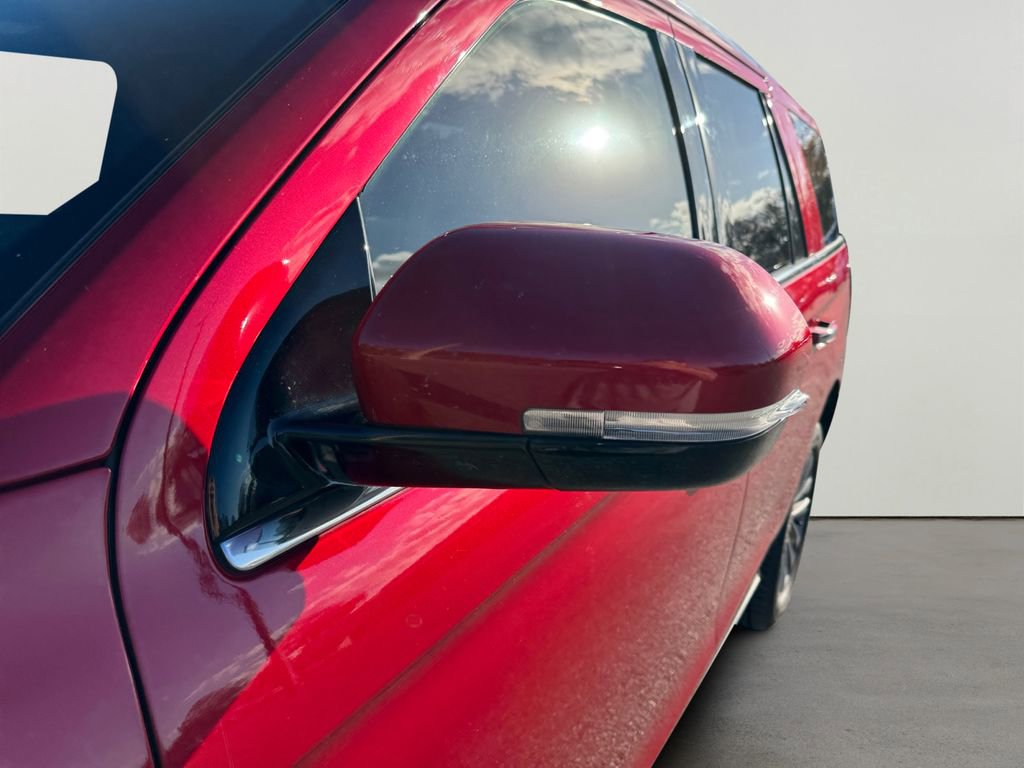 Used 2020 Ford Expedition Limited w/ Equipment Group 301A image 11