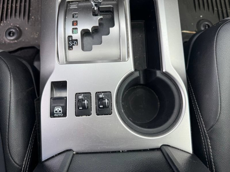 Used 2018 Toyota 4Runner SR5 Premium AWD/4WD image 12