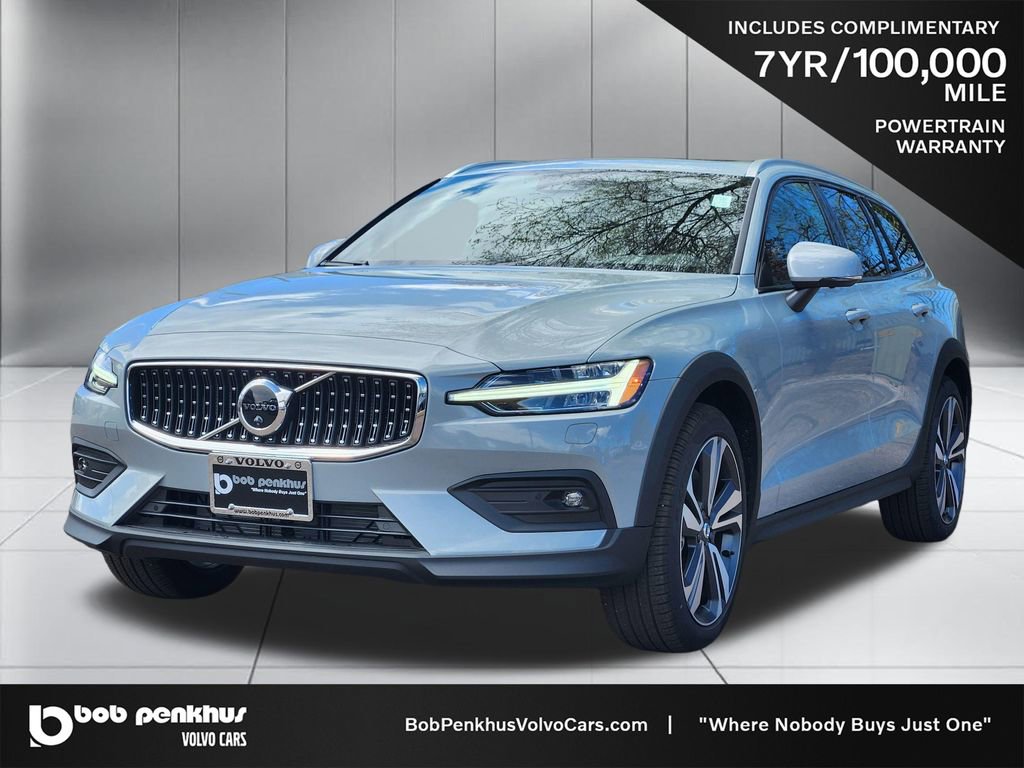New 2026 Volvo V60 B5 Cross Country Plus w/ Climate Package image 23