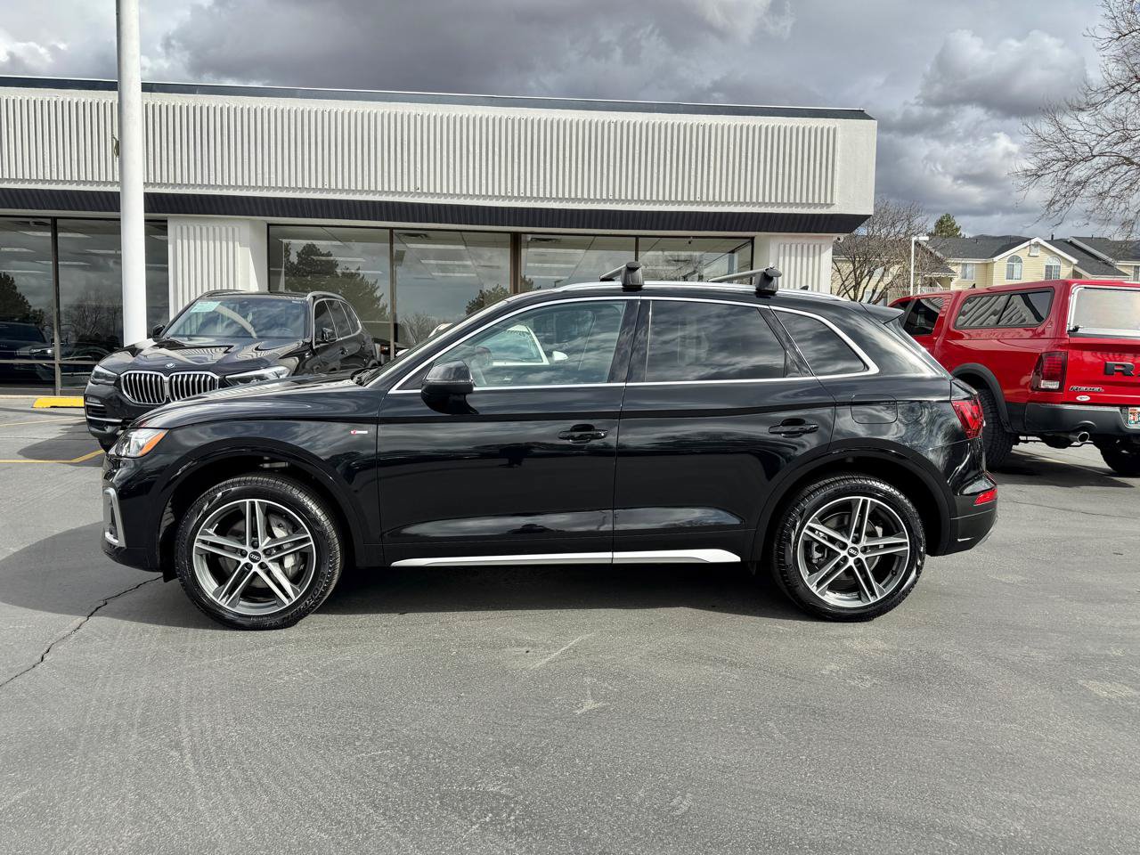 Used 2025 Audi Q5 e Premium AWD/4WD image 18